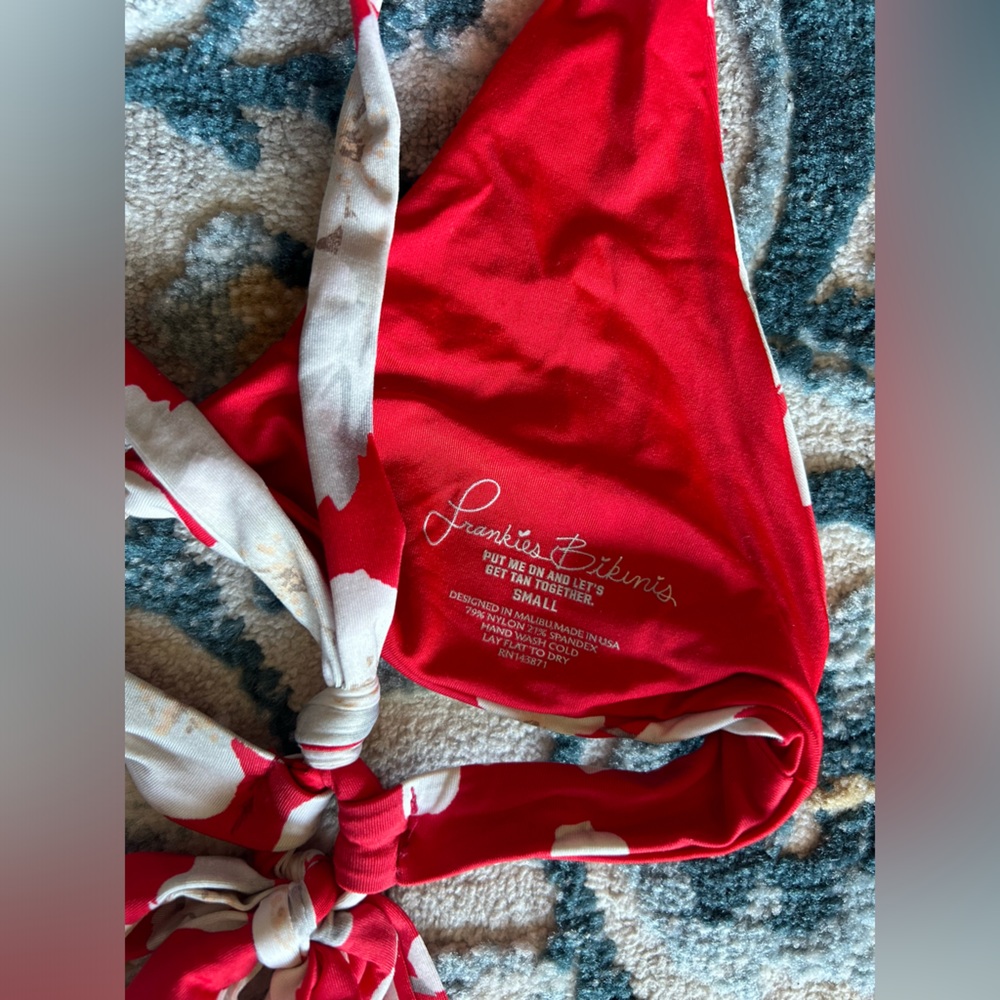Frankie’s bikinis red floral bikini set SMALL top & bottom - Picture 2 of 5